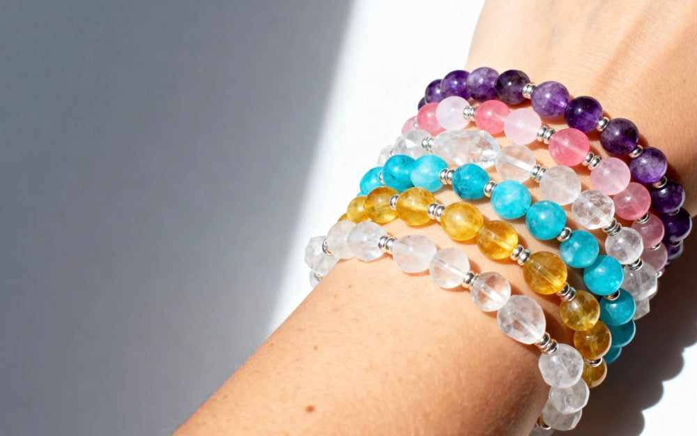 The-Ultimate-Guide-to-Crystal-Bracelets LumeChing - Online Luck & Fashion Crystals Store - healing crystal bracelet