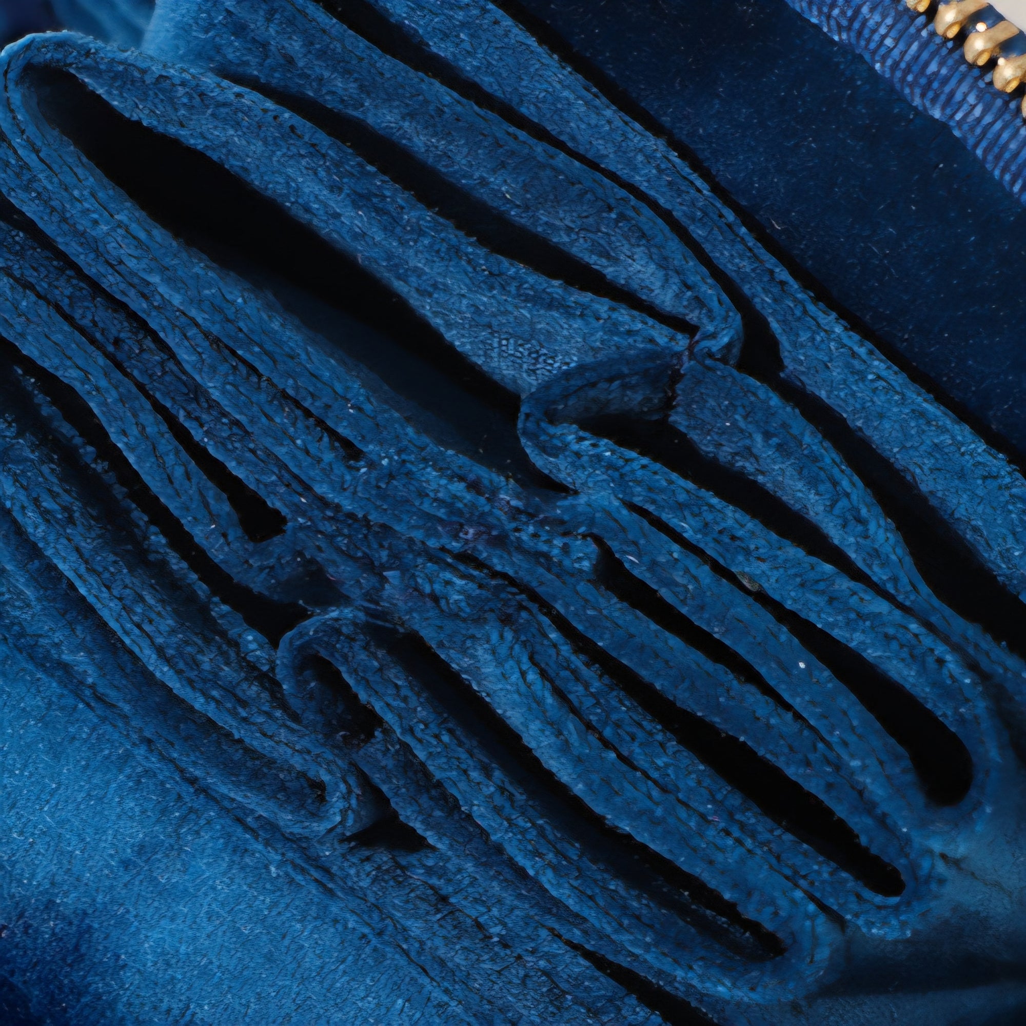Texture Multi-layer pouch