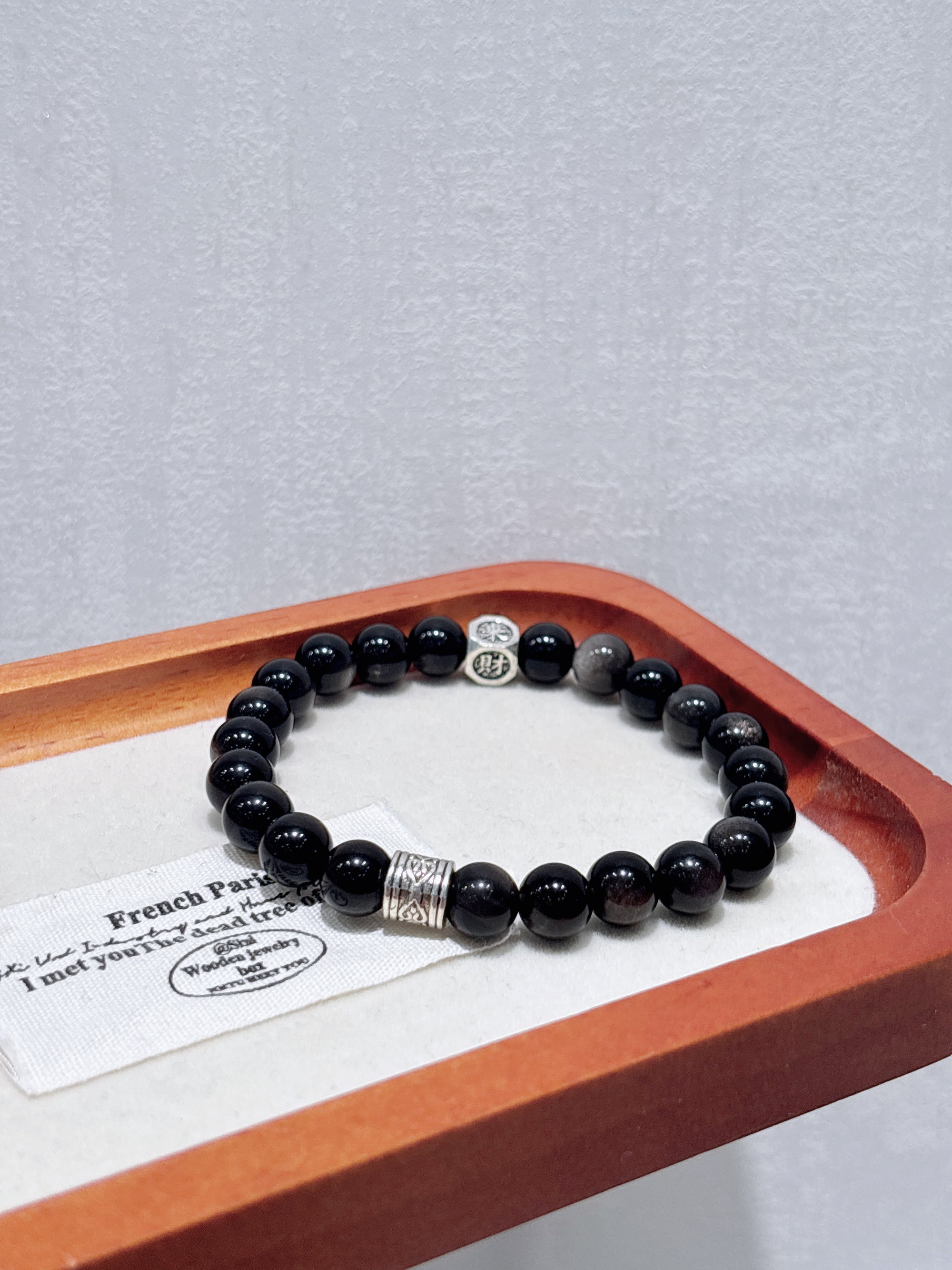 Protection, Grounding, Clear focus